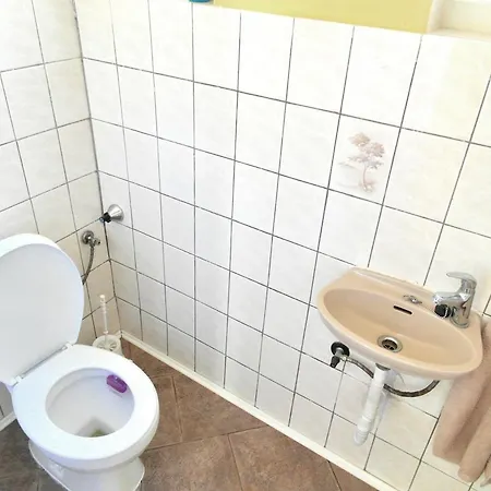 Bohdalec Apartment Prague
